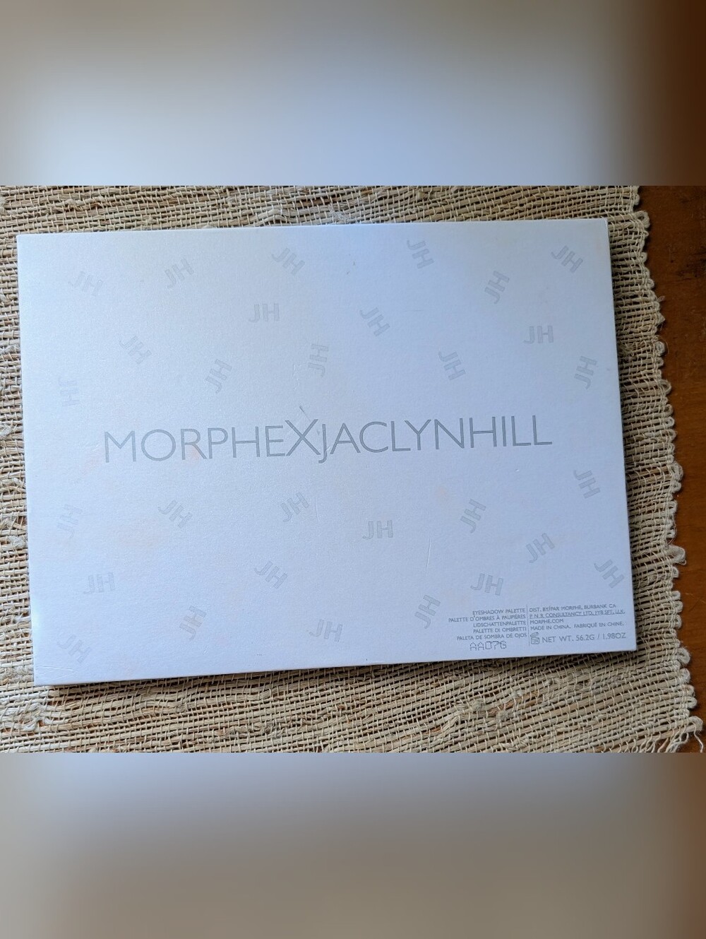 Morphe Jaclyn Hill Palette - Picture 3 of 3
